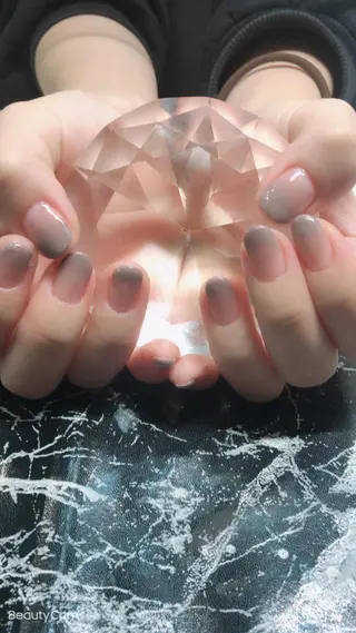 ネイル ✨アン ミユ✨のネイルデザイン