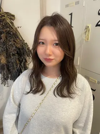 ミディアム カラー belta.🌱 安藝夏花🌻のヘアスタイル