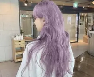 ロング カラー 💓ブリーチ特化 透明感💓あい💓のヘアスタイル
