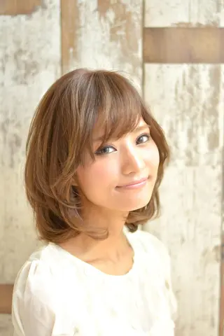 ロング まつお かずねのヘアスタイル