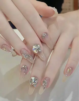 ネイル D-BEAUTY Nailsalonのネイルデザイン