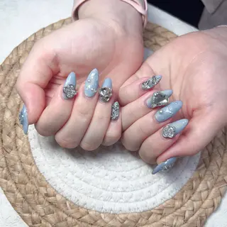 ネイル M🌷nail 長さだし専門店のネイルデザイン