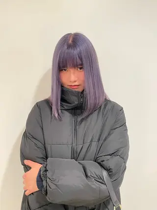 ミディアム カラー TAYA 玲央のヘアスタイル