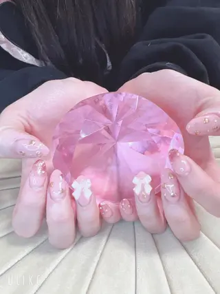 ネイル Toujours所属・山崎 美姫のネイルデザイン