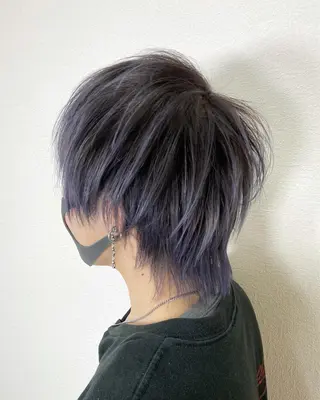 ショート カラー メンズ 色ムラ修正の神様 新宿ハイトーンかすみのヘアスタイル