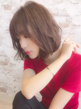 ショート カラー ヘアアレンジ Watai 艶髪 當間 大知のヘアスタイル