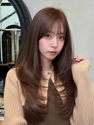 ロング MINX ginza所属・矢津田 侑のヘアスタイル