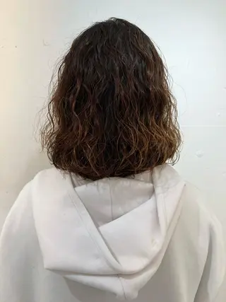 パーマ ブリーチカラー🎀 韓国風/寺門美優のヘアスタイル