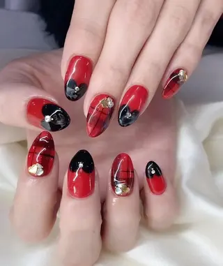 ネイル マツエク・マツパ アイブロウ Nail&eye Belire 新宿のネイルデザイン