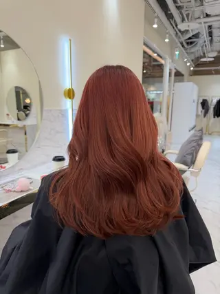 ロング カラー aku💞韓国風🩷 ピンクカラー🎀🩷のヘアスタイル
