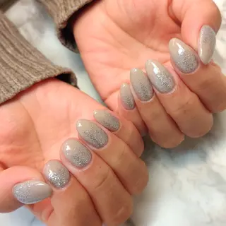 ネイル ジェヌインネイル 河内のネイルデザイン