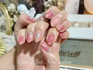 ネイル One Plus Nail Salonのネイルデザイン