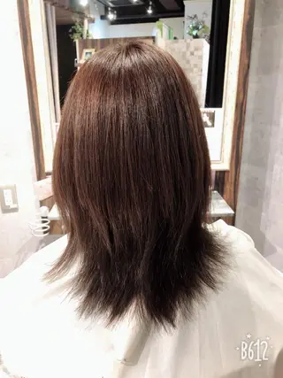 セミロング 髪質改善 カラーJILLのヘアスタイル