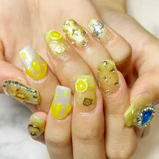 ネイル YUN 💅のネイルデザイン