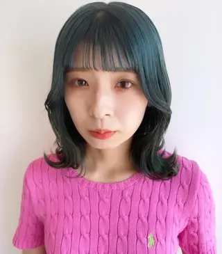 ミディアム カラー レイヤー・ハッシュ ・ウルフカット/川崎のヘアスタイル