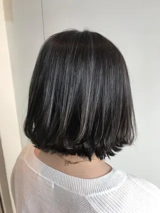 ショート カラー 中塚 義人のヘアスタイル