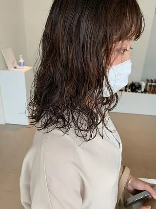 ミディアム ANY／SUE 千葉パーマのヘアスタイル