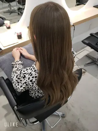 ロング 透明感カラー×髪質改 善✨️町田築✨️のヘアスタイル