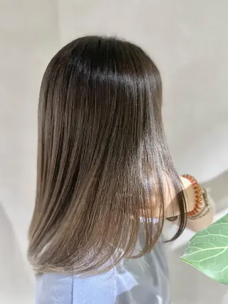 ミディアム カラー 永島 桜のヘアスタイル