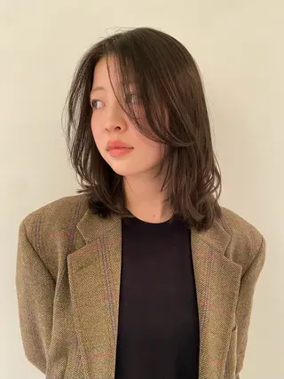 ミディアム 🐏Yuna＊透明感 ハイトーンカラー✨のヘアスタイル