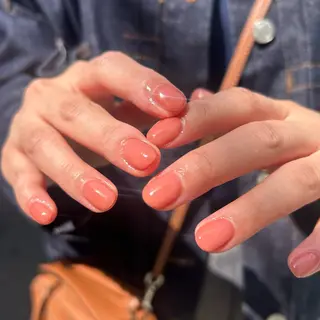 ネイル Yumi シンプルネイルのネイルデザイン