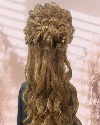 セミロング ヘアアレンジ ヘアセットサロン 🎀ECXIAのヘアスタイル