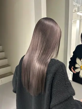 ロング カラー 松原 朱里のヘアスタイル