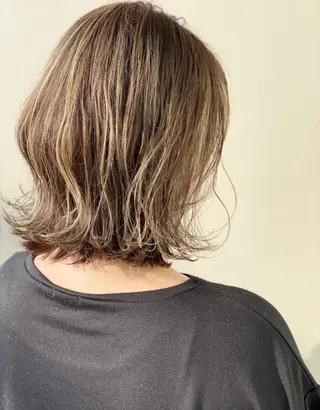 ミディアム カラー 杉田 健太のヘアスタイル