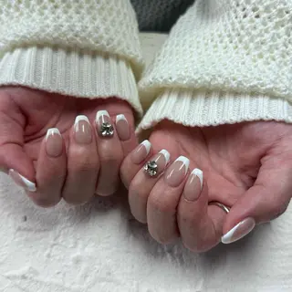 ネイル M.jewelry himeka🍒のネイルデザイン