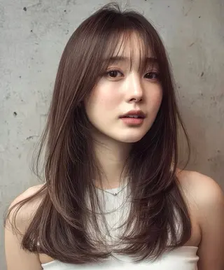 セミロング ⭐️韓国髪質改善 レイヤー⭐️亀山努のヘアスタイル