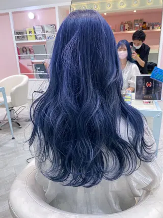 ロング SOU/エクステ /ダブルカラーのヘアスタイル
