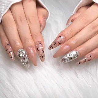 ネイル lifra Hinaのネイルデザイン