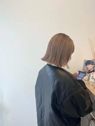 ミディアム 加藤 明香里のヘアスタイル