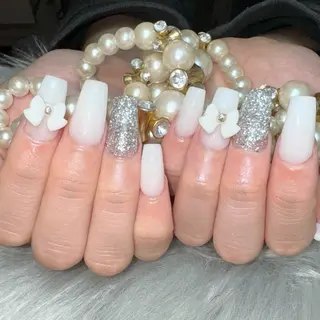 ネイル Feel ‪‪☺︎‬Yuriaのネイルデザイン