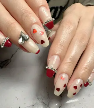 ネイル 新山 聖のネイルデザイン