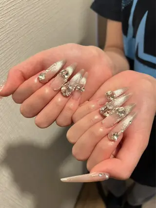 ネイル Luna Gladeのネイルデザイン