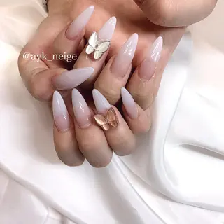 ネイル n'eige nail所属・大谷 綾香のネイルデザイン