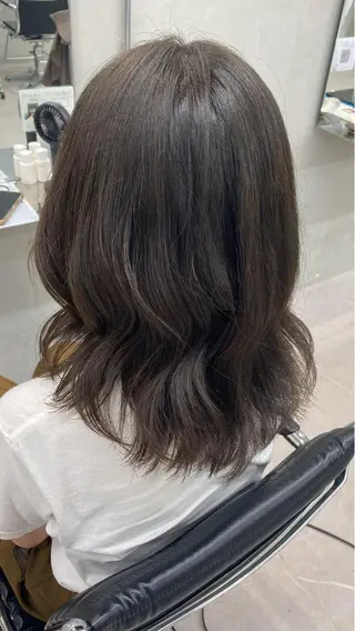 ミディアム カラー nana l 韓国スタイル౨ৎのヘアスタイル