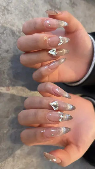 ネイル Mignon所属・Mignon 、のネイルデザイン