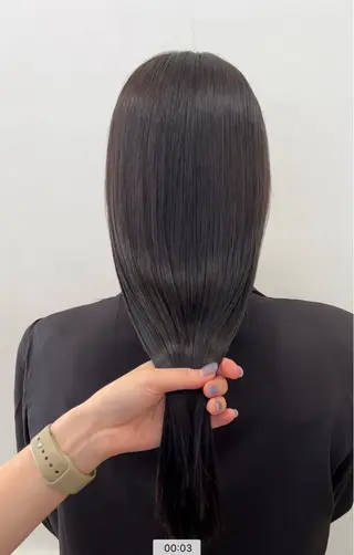 ロング カラー ブリーチなしWカラー ／レイヤー🎀マリノのヘアスタイル