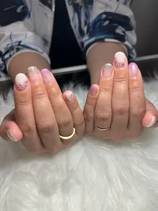 ネイル ビューティーサロン B.glossyのネイルデザイン