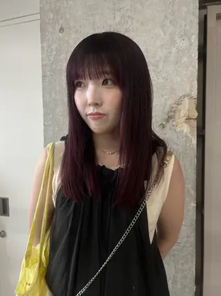 ロング 小長谷 夕菜のヘアスタイル