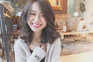 ミディアム カラー パーマ 近藤 和輝のヘアスタイル