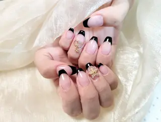 ネイル DI'A ネイルサロンのネイルデザイン