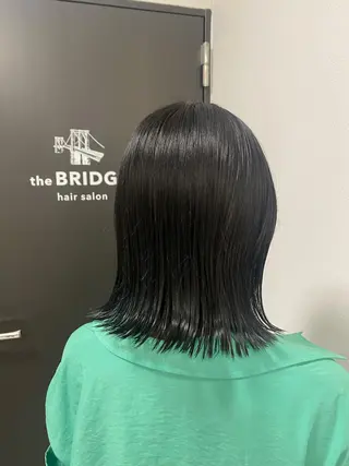 ミディアム カラー the BRIDGE 加藤みのりのヘアスタイル