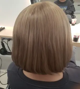 ミディアム 透明感カラー×髪質改 善✨️町田築✨️のヘアスタイル