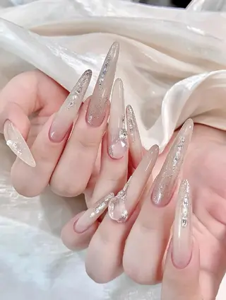 ネイル Theone栄店 田口のネイルデザイン