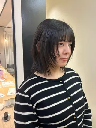 ショート hub hair レイヤー/透明感のヘアスタイル