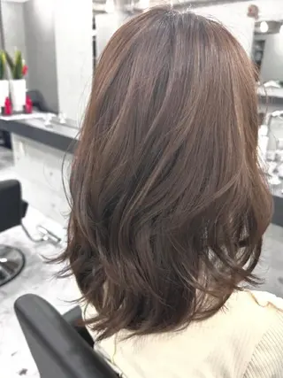 セミロング カラー ヘアアレンジ ❇️安達 優心❇️ レイヤー/艶髪特化のヘアスタイル