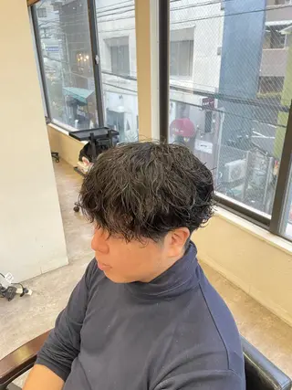 パーマ メンズ RIKU 髪質改善/縮毛矯正のヘアスタイル